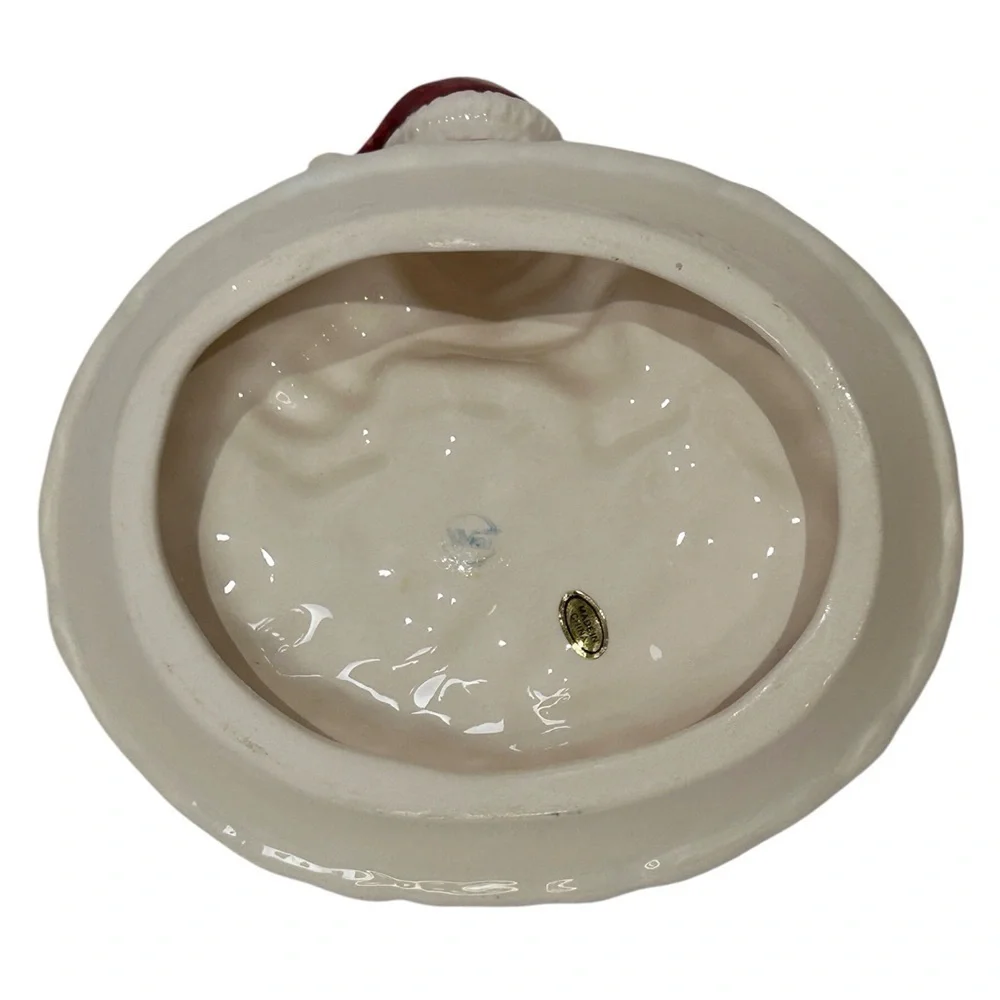 Santa on Snow Soap Dish/Candy Tray Christmas White/Red/Black Porcelain EUC